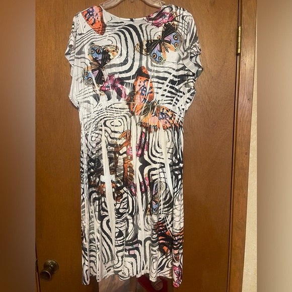 Unity XL dress - Picture 5 of 10